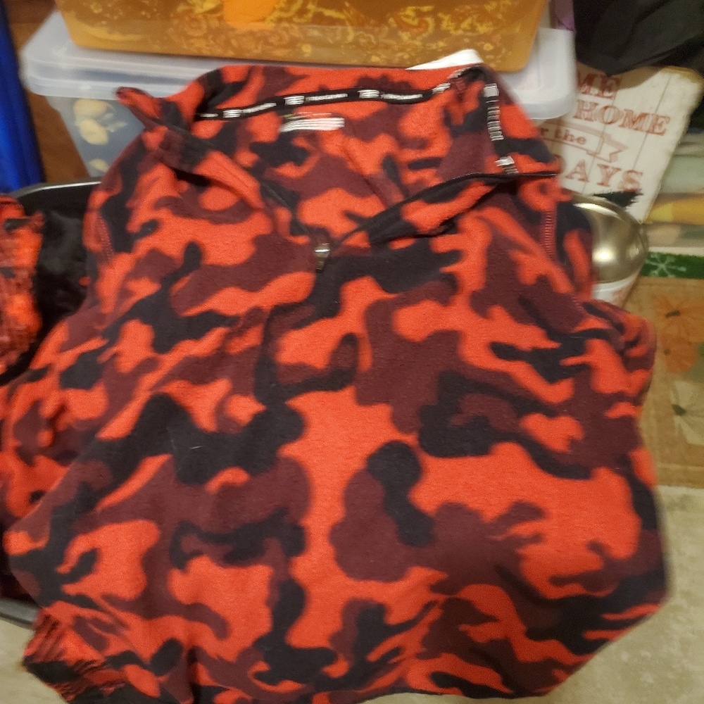Fleece sweatshirt